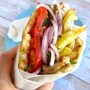 Γύρος χοιρινός σε πίτα